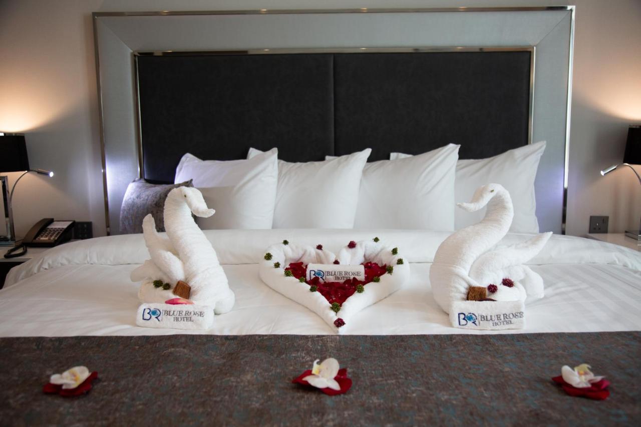 Hotel New Blue Rose